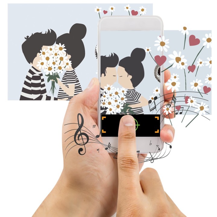 Eco-Postcard Love auguri coppia per San Valentino innamorati con Realtà Aumentata - Ipomea